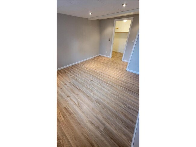 Photo - 13105 Newell Ave