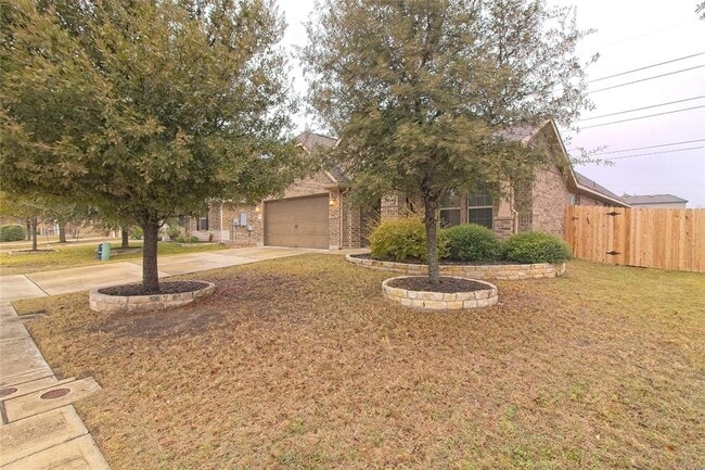 Photo - 6040 Angelo St