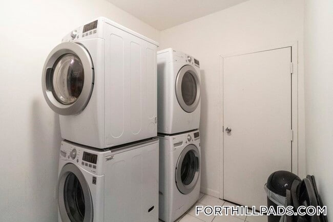 Photo - 149 Centre St Unidad 1