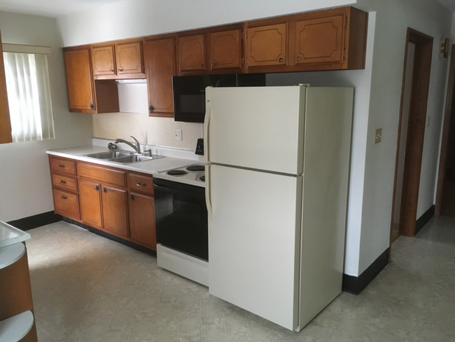 Building Photo - 1815 Adams St Rental
