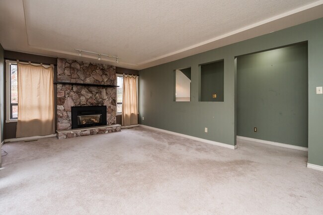 Photo - 32460 Cherry Ave