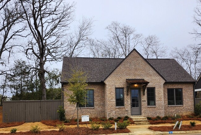 Photo - 4401 Bloomsbury St