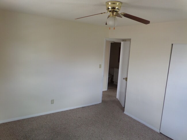 Photo - 831 Kimberly Dr Unidad 5