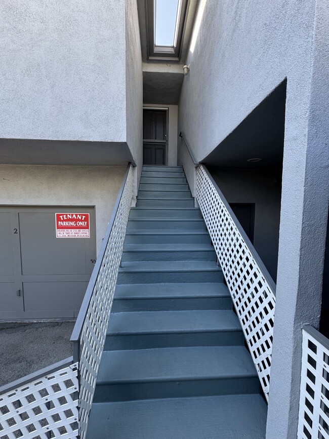 Photo - 517 Geneva St Apartamentos Unidad B