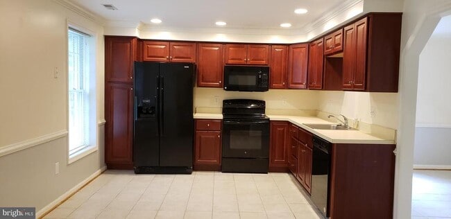 Photo - 10316 Royal Rd