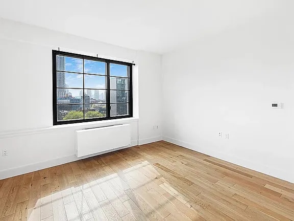 Photo - 27-21 44th Dr