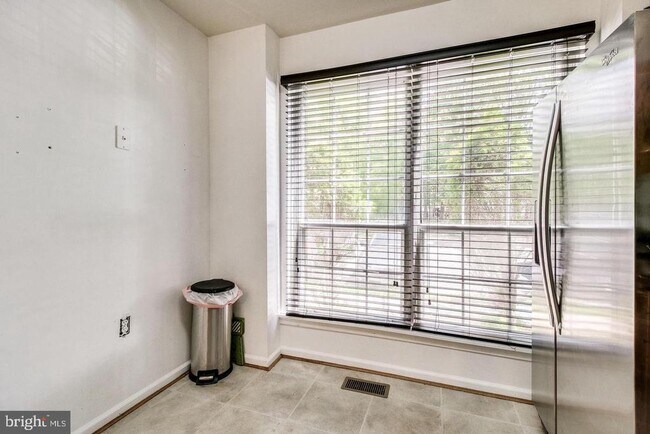 Photo - 5730 Evergreen Knoll Ct