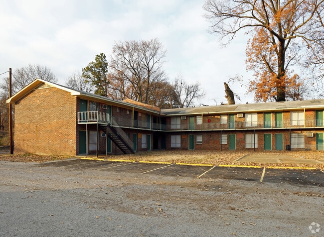 Photo - Pendleton Court