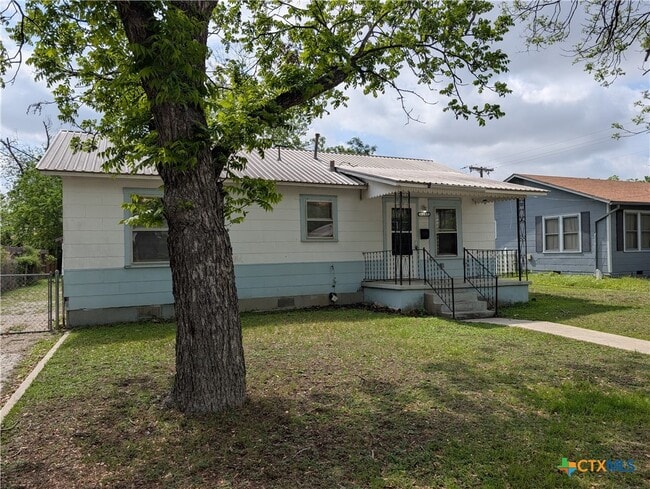 Building Photo - 1185 W Mill St