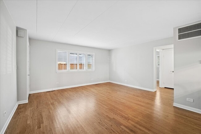 Photo - 319 Vine Ave Unit A