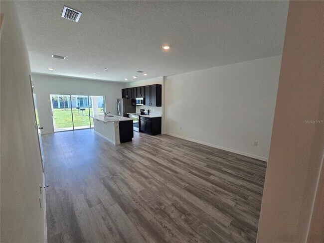 737 Ashley Oaks Dr