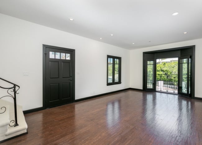1307 S Beverly Glen Blvd