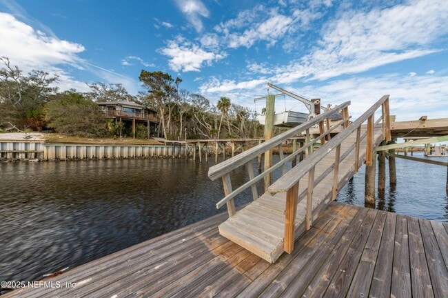 Photo - 11255 Fort George Rd