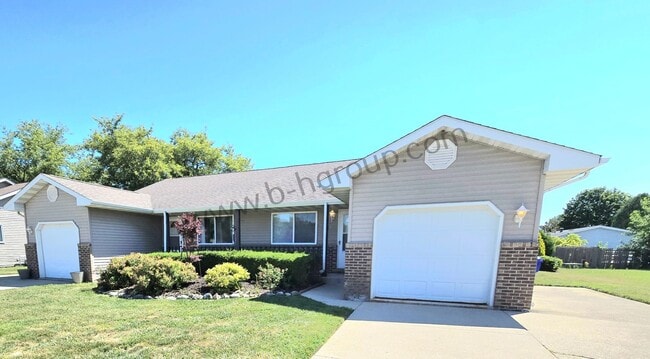 Building Photo - 8845 17th Ave Unit 8847