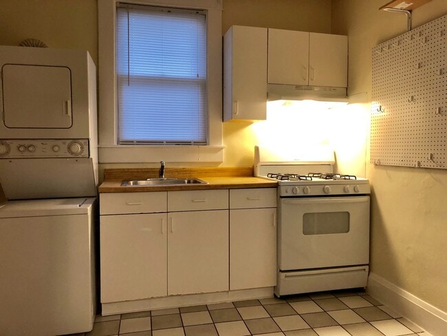 Photo - Unit for rent in Lauraville Unidad 2nd Floor