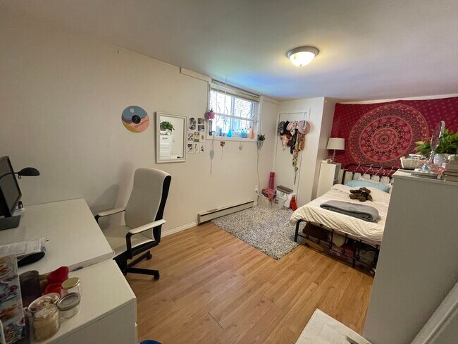 Photo - 366 Johnson St Unit 1