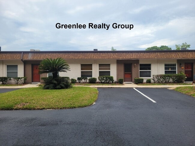 Photo - 6141 Chesham Dr Unit 8