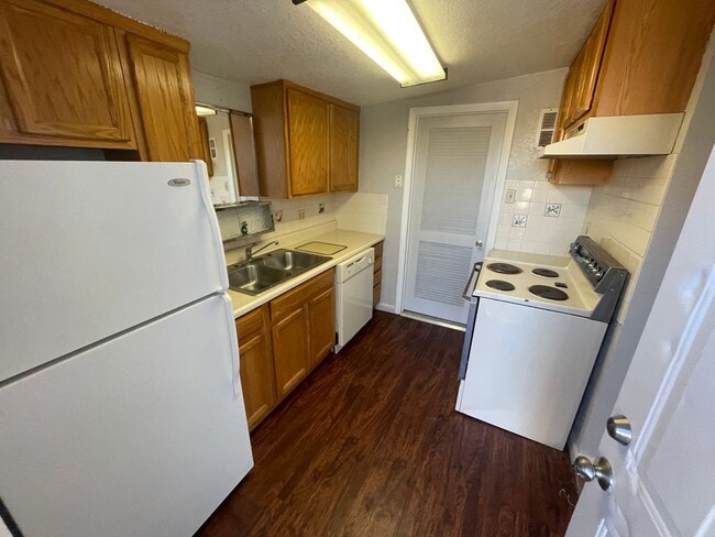 Photo - 1420 Carteret Ave Unit 1420.5 Carteret