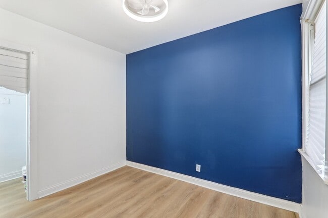 Photo - 8807 S Lowe Ave