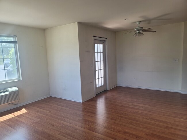 Photo - 234 Bertram Dr Unit D