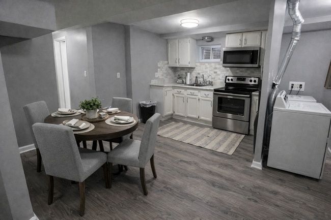 Photo - 2317 Glenmore Terrace Unit 1