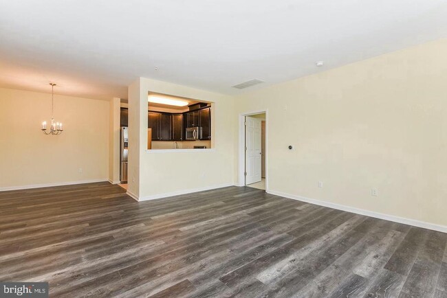 Photo - 1331 Sierra Dr