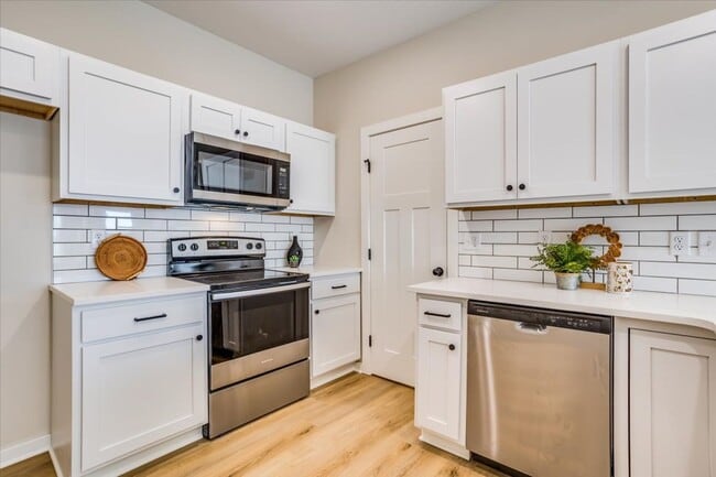 Photo - Pineway Maxwell Plan