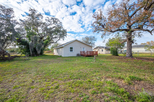 Photo - 210 Gandy St House