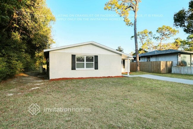 Photo - 15740 Sea Pines Dr