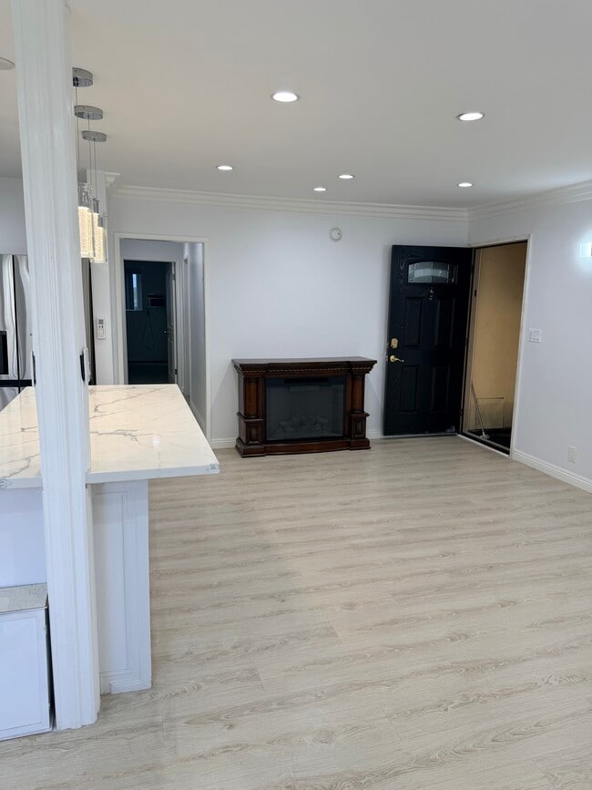 Photo - 2852 Sawtelle Blvd Unit Sawtelle