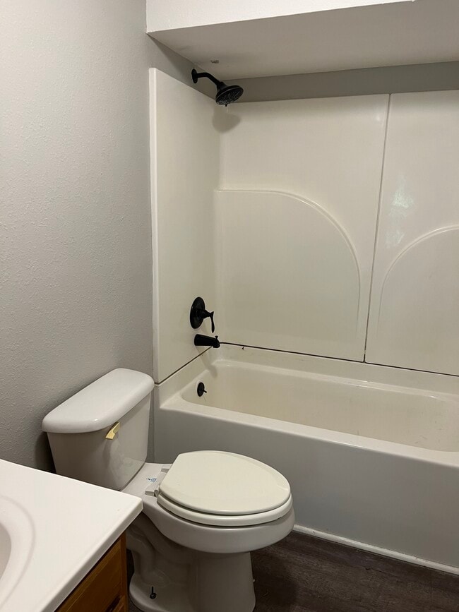 Photo - 212 W Jefferson St