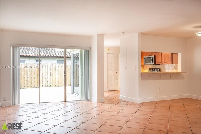 Photo - 7523 SW 109th Ave