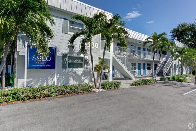Building Photo - 530 S Federal Hwy Unit 1 Rental