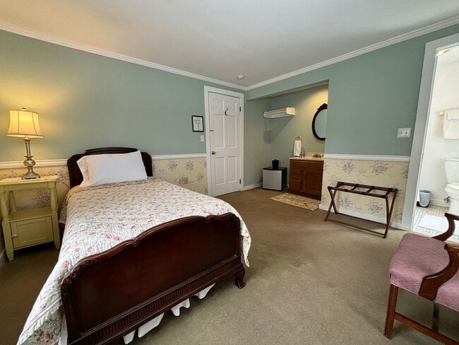 Thornewood Inn