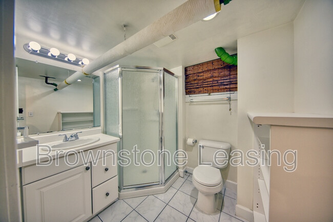 Photo - 1124 Emerson St Unidad 6