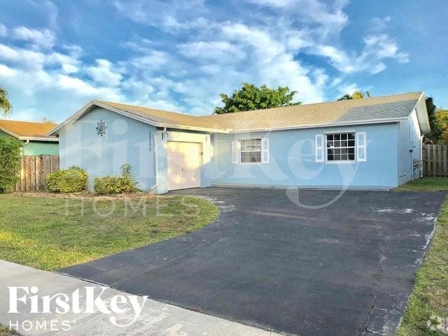 Building Photo - 11075 NW 27th Pl Rental