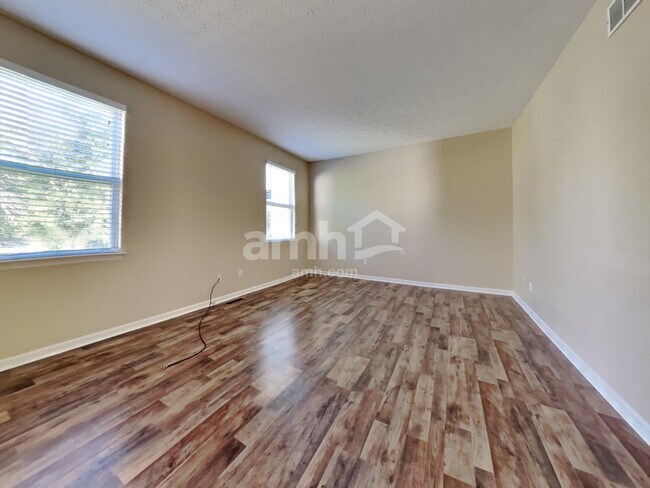 Photo - 2106 Prairie Clover Dr