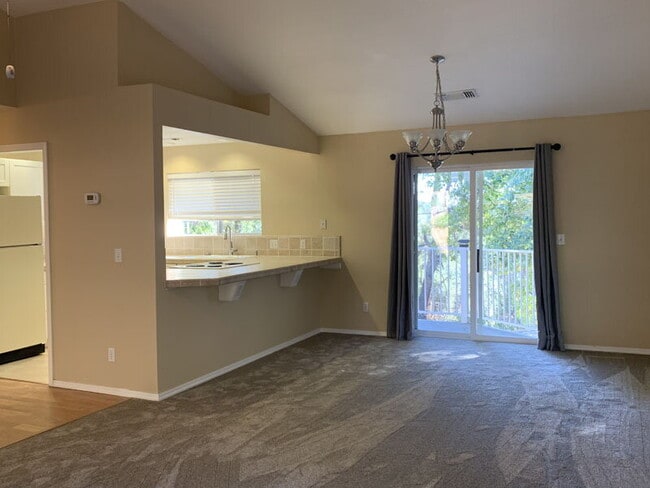 Photo - Spacious 2-bedroom home near Lyons Park; r...
