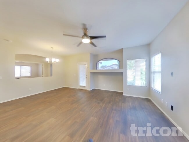 Photo - 8418 W Sonora St