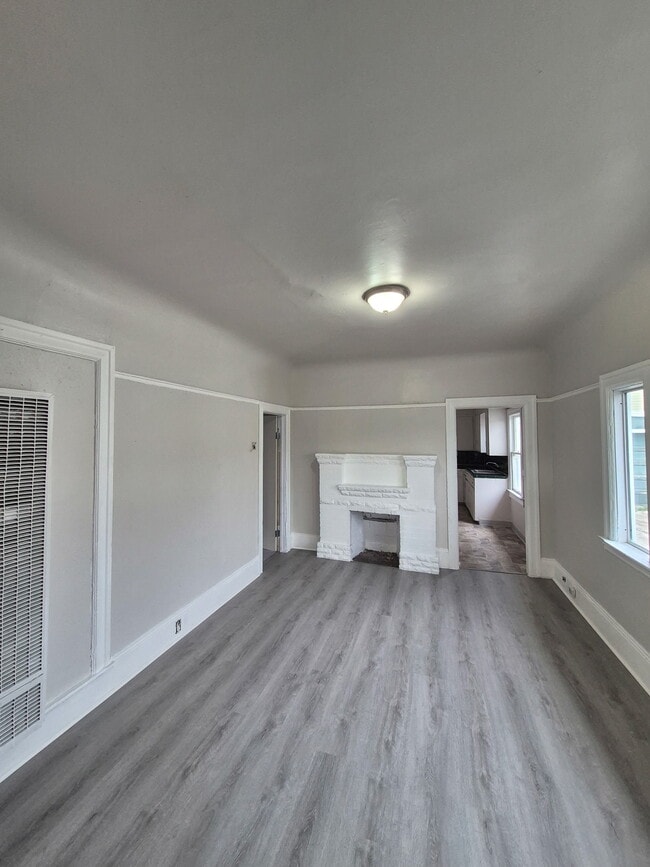 Photo - 4016 Penniman Ave