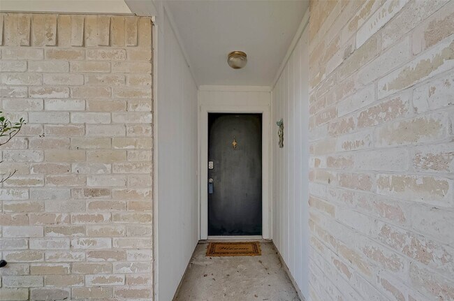 Photo - 1003 Shadow Mountain Dr