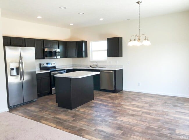 Photo - 3203 Tanager Dr