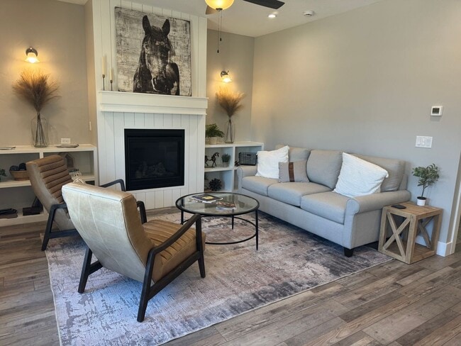 Photo - 12561 W Goldcrest St Apartamento Unidad 201