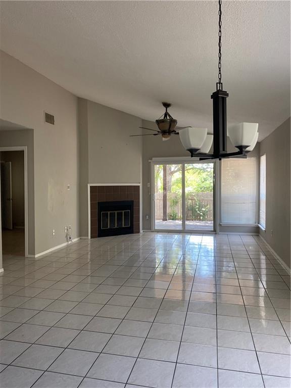 11915 Rosethorn Dr