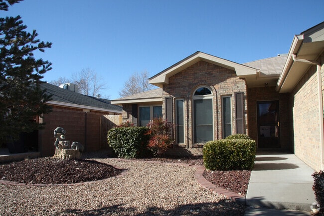 Building Photo - TAYLOR RANCH Rental
