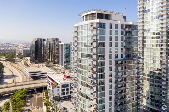 Building Photo - 400 W Ocean Blvd Unit 903 Rental