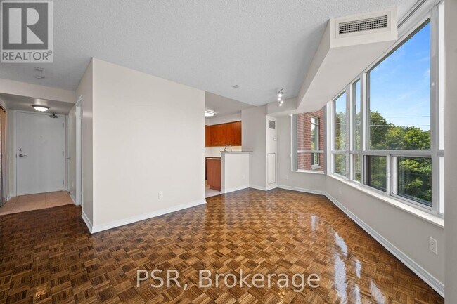 Photo - 515 Rosewell Ave Unit 309