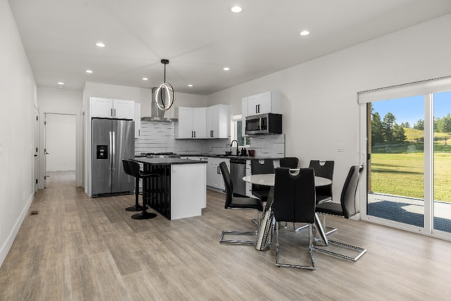 Photo - 15 Sandy Hl Ter