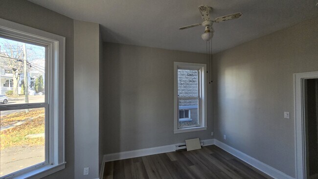 Photo - 97 Alma St Unit 1