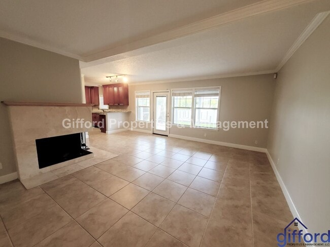 Photo - 2BR/2BA Riverfront Luxury Condo Unit 142